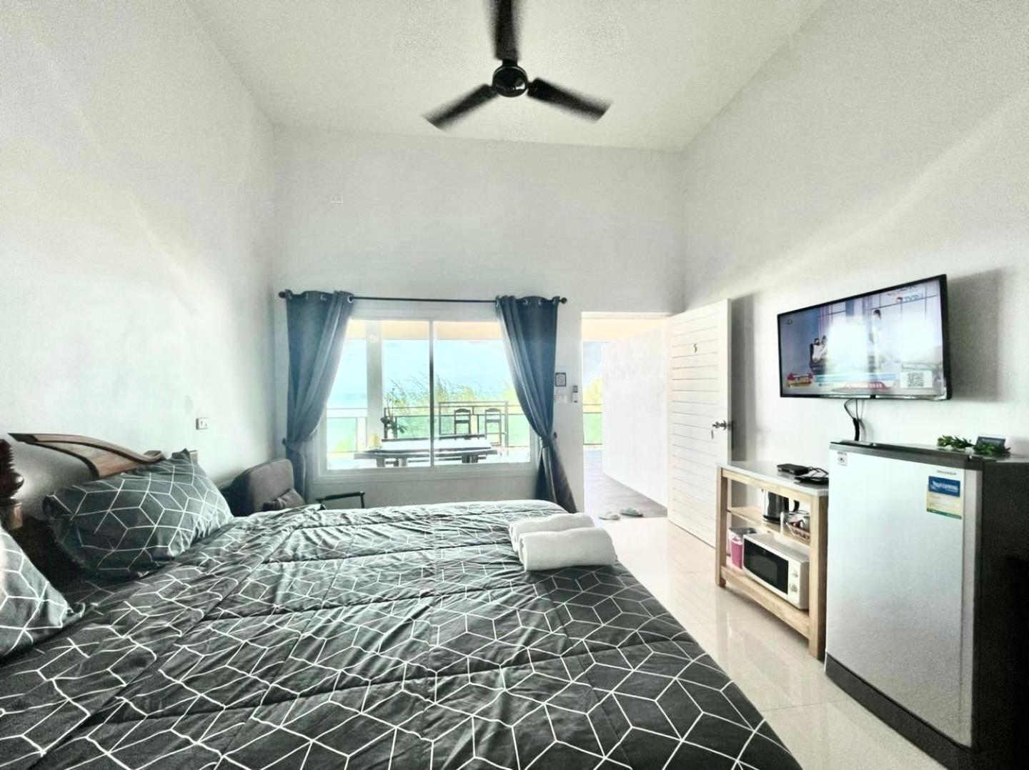 Privaterayong Hotel Ngoại thất bức ảnh