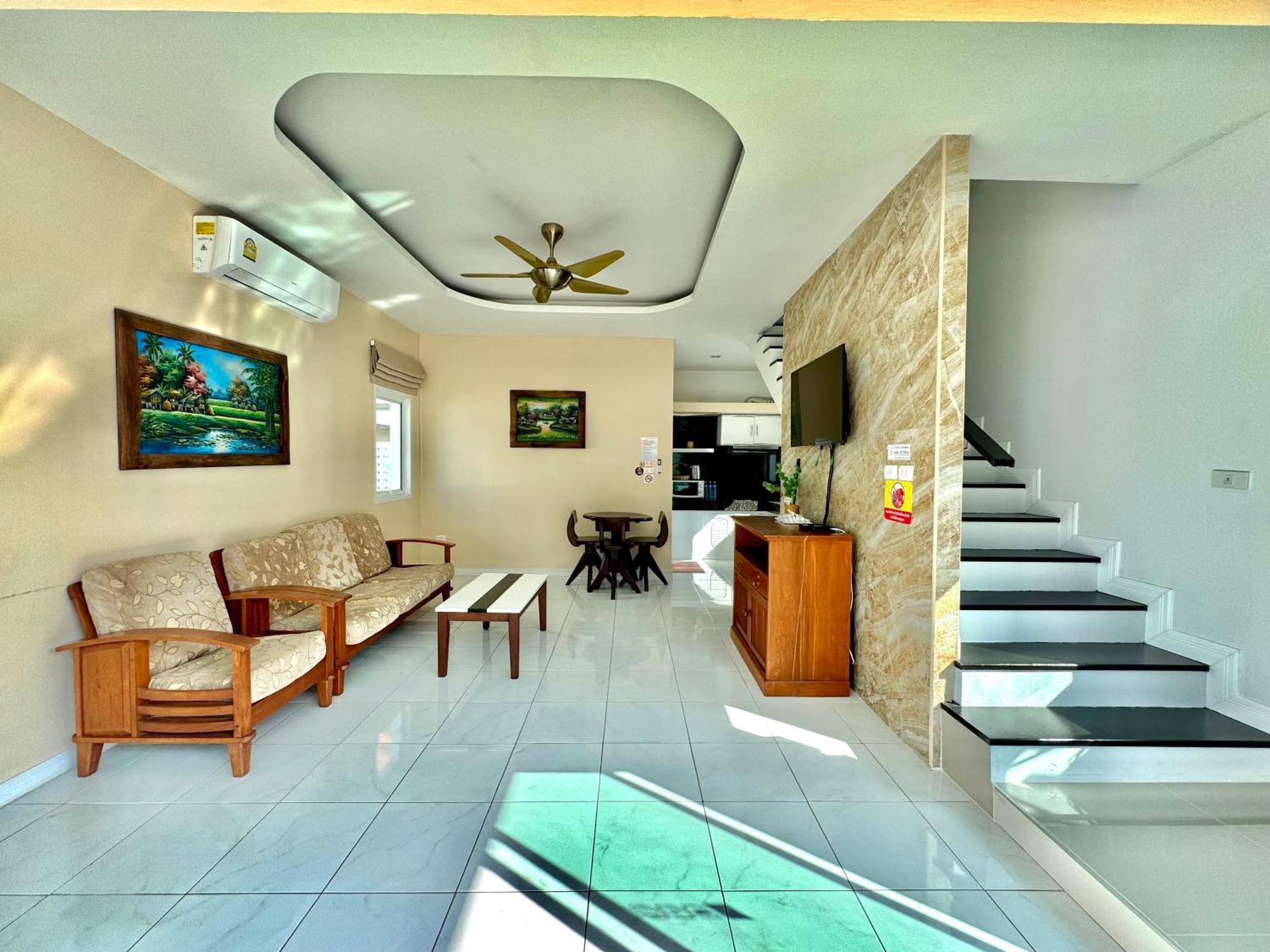 Privaterayong Hotel Ngoại thất bức ảnh